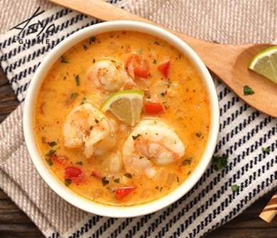 طريقة عمل شوربة الجمبرى بالكاري الأحمر